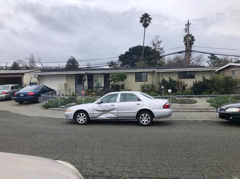 12 Rockwood Ct, Vallejo, CA 94591 photo 2