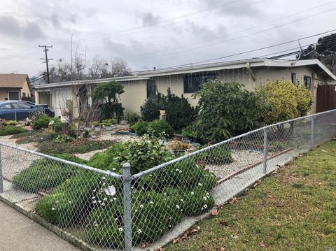 12 Rockwood Ct, Vallejo, CA 94591 photo 3