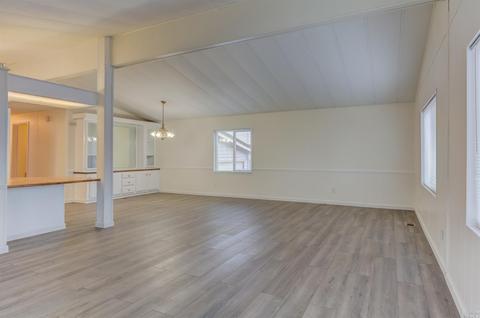 225 Boulder Dr, Vallejo, CA 94589 photo 4