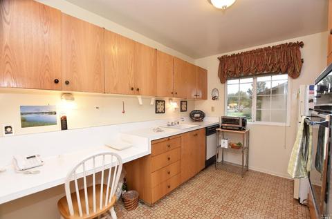 11 Vineyard Cir, Sonoma, CA 95476 photo 7