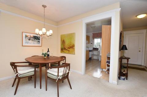 11 Vineyard Cir, Sonoma, CA 95476 photo 5