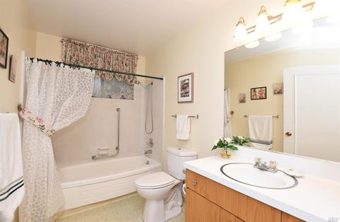 11 Vineyard Cir, Sonoma, CA 95476 photo 9