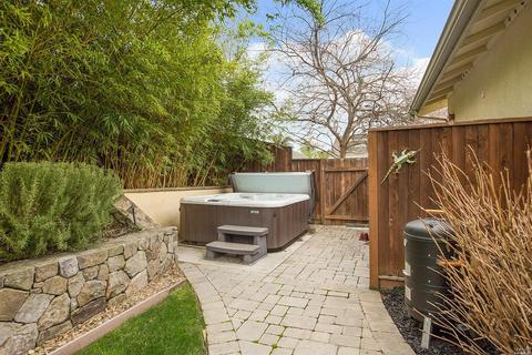 106 Willowbend Ct, Napa, CA 94559 photo 22
