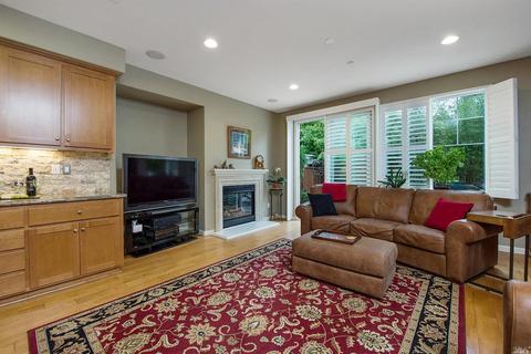 106 Willowbend Ct, Napa, CA 94559 photo 9