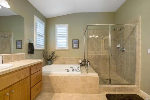 106 Willowbend Ct, Napa, CA 94559 photo 20