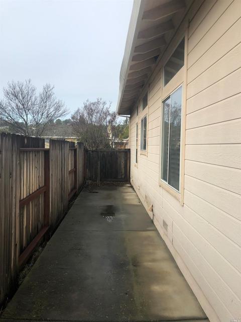 307 Alpine St, Vacaville, CA 95688 photo 17