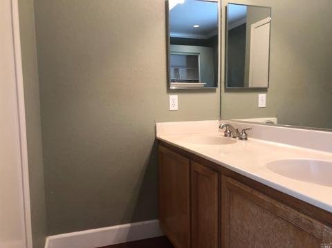 307 Alpine St, Vacaville, CA 95688 photo 14
