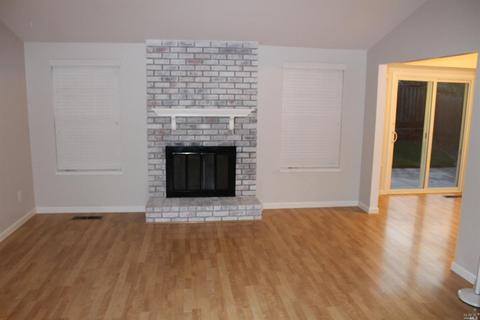 560 Silverado Cir, Fairfield, CA 94534 photo 12