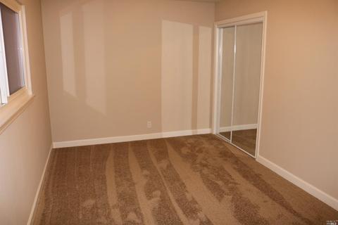1031 Roosevelt St, Fairfield, CA 94533 photo 5