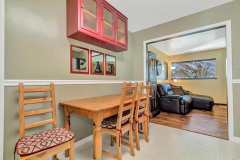 425 Vallejo Ave, Rodeo, CA 94572 photo 6