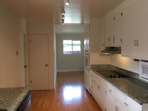 200 Cima Dr, Vallejo, CA 94589 photo 3