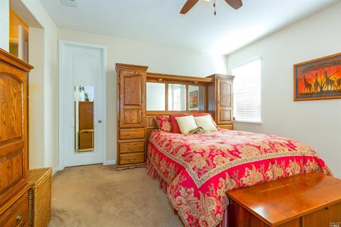 454 Cache Ct, Vacaville, CA 95688 photo 15