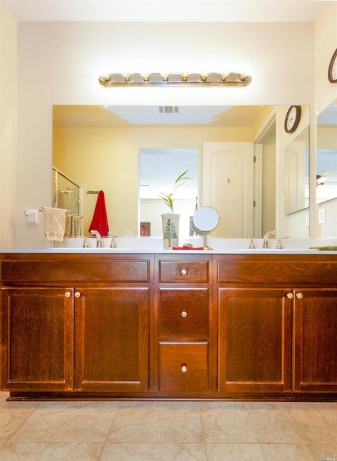 454 Cache Ct, Vacaville, CA 95688 photo 18