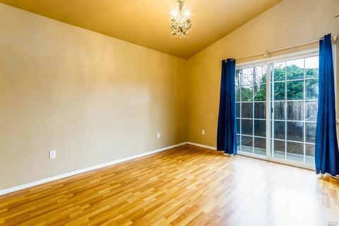 528 Capps Ln, Ukiah, CA 95482 photo 11