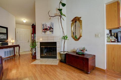 2919 Cascade Ln, Fairfield, CA 94533 photo 8