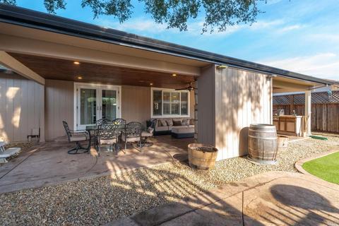 8114 Countryside Ct, Windsor, CA 95492 photo 27