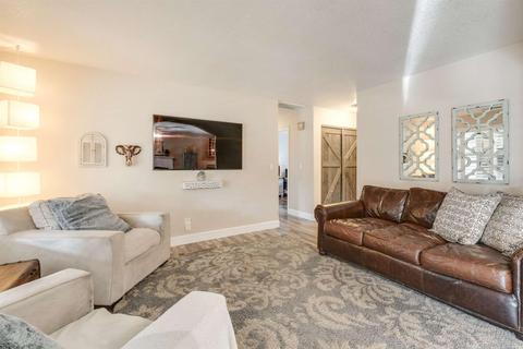 8114 Countryside Ct, Windsor, CA 95492 photo 5