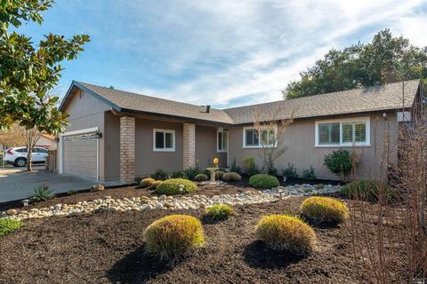8114 Countryside Ct, Windsor, CA 95492 photo 1