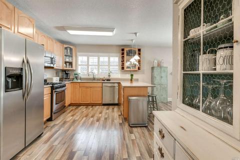 8114 Countryside Ct, Windsor, CA 95492 photo 11
