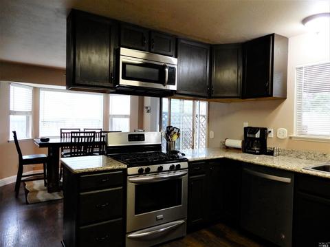 917 Ventnor Ave, Windsor, CA 95492 photo 3