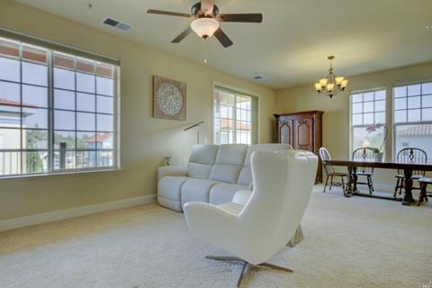 190 Johnson St, Windsor, CA 95492 photo 2