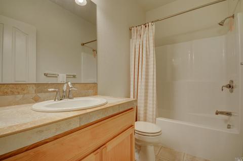 190 Johnson St, Windsor, CA 95492 photo 15