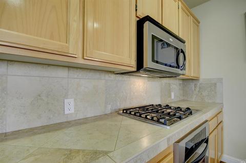 190 Johnson St, Windsor, CA 95492 photo 14