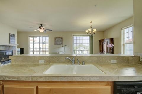 190 Johnson St, Windsor, CA 95492 photo 10
