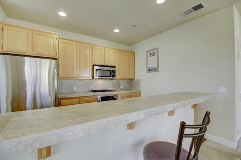 190 Johnson St, Windsor, CA 95492 photo 13