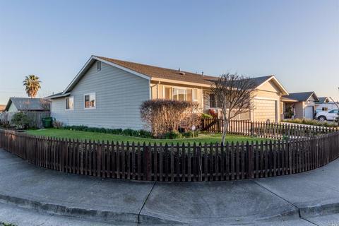 1728 Chehalis Dr, Petaluma, CA 94954 photo 3