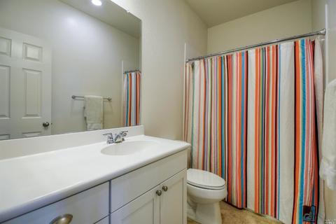 642 Jade St, Petaluma, CA 94952 photo 30
