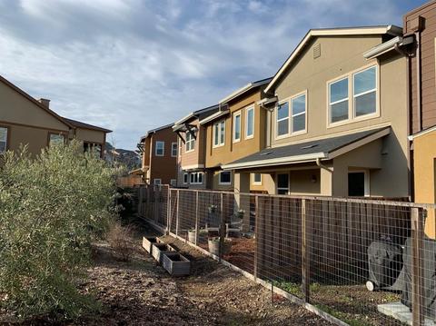 642 Jade St, Petaluma, CA 94952 photo 42