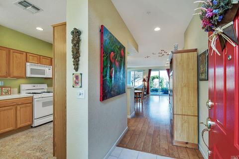 314 Rolling Hill Ct, Cloverdale, CA 95425 photo 4