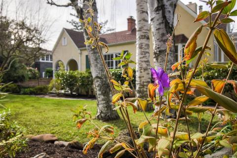 12 Garden Rd, Ross, CA 94957 photo 1