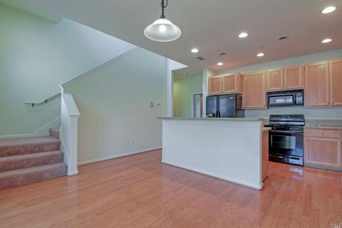 6579 Santero Way, Cotati, CA 94931 photo 2
