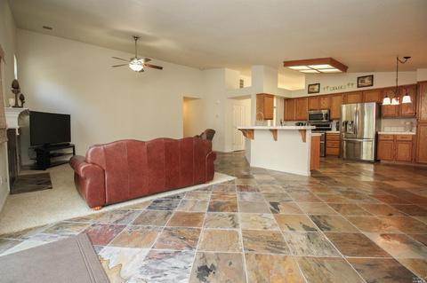 600 Monk Ct, Dixon, CA 95620 photo 6
