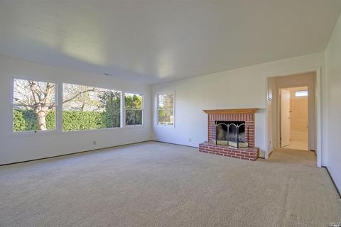 149 Bluebird Dr, Windsor, CA 95492 photo 3