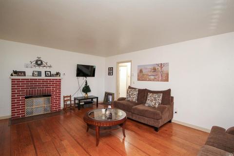113 Birch St, Vacaville, CA 95688 photo 5