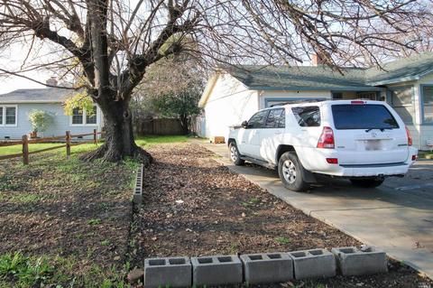 113 Birch St, Vacaville, CA 95688 photo 3