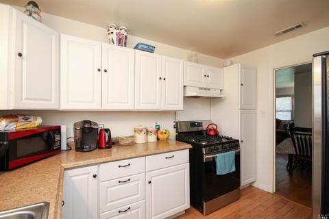 113 Birch St, Vacaville, CA 95688 photo 12