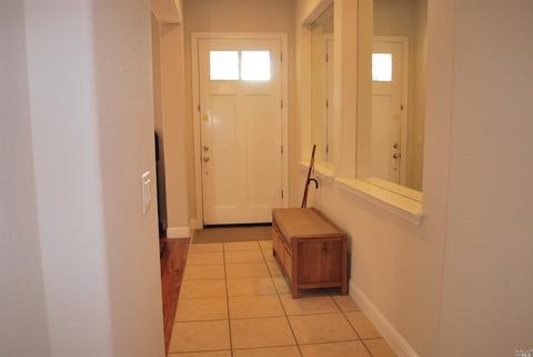 490 Hawk Dr, Petaluma, CA 94954 photo 3