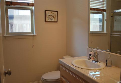 490 Hawk Dr, Petaluma, CA 94954 photo 16