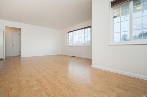 113 E Kentucky St, Fairfield, CA 94533 photo 7