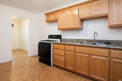 113 E Kentucky St, Fairfield, CA 94533 photo 11