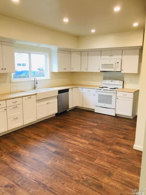 609 N 1st St, Dixon, CA 95620 photo 9