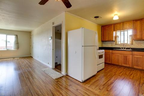 7 Margo Ln, Vallejo, CA 94591 photo 6