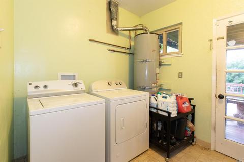 1075 Hargus Ave, Vallejo, CA 94591 photo 17