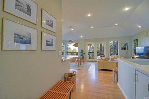 106 Summit Dr, Corte Madera, CA 94925 photo 3