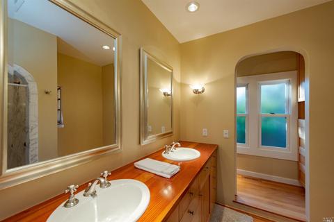 820 Johnson St, Healdsburg, CA 95448 photo 13