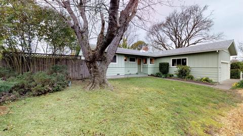 52 Graylawn Ave, Petaluma, CA 94952 photo 1